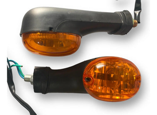 Direccionales Boxer Ct 100 Izquierdo / Derecho Par